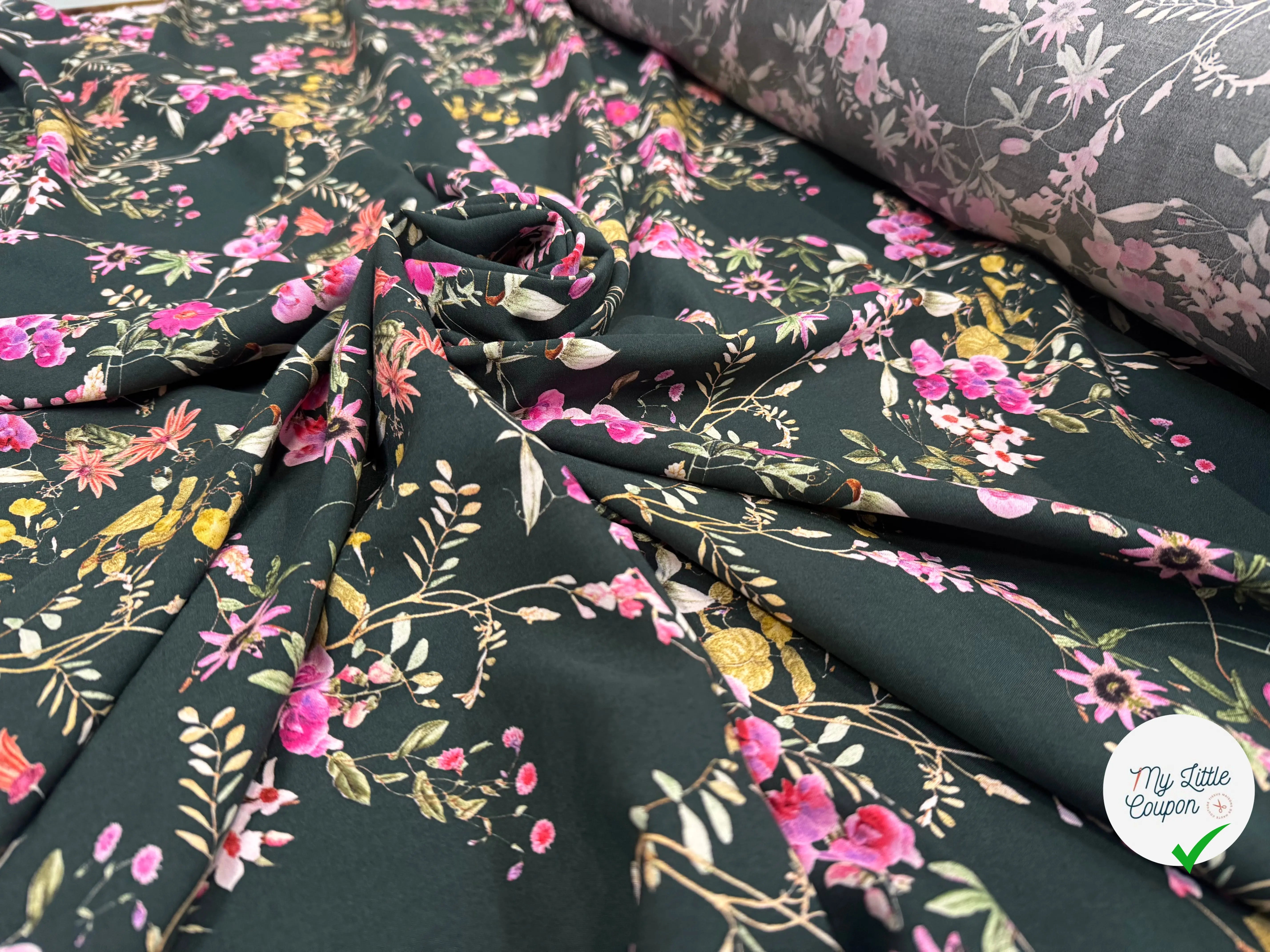 VISCOSE IMPRIMÉE VERTE FLORALE PRINTEMPS - My Little Coupon