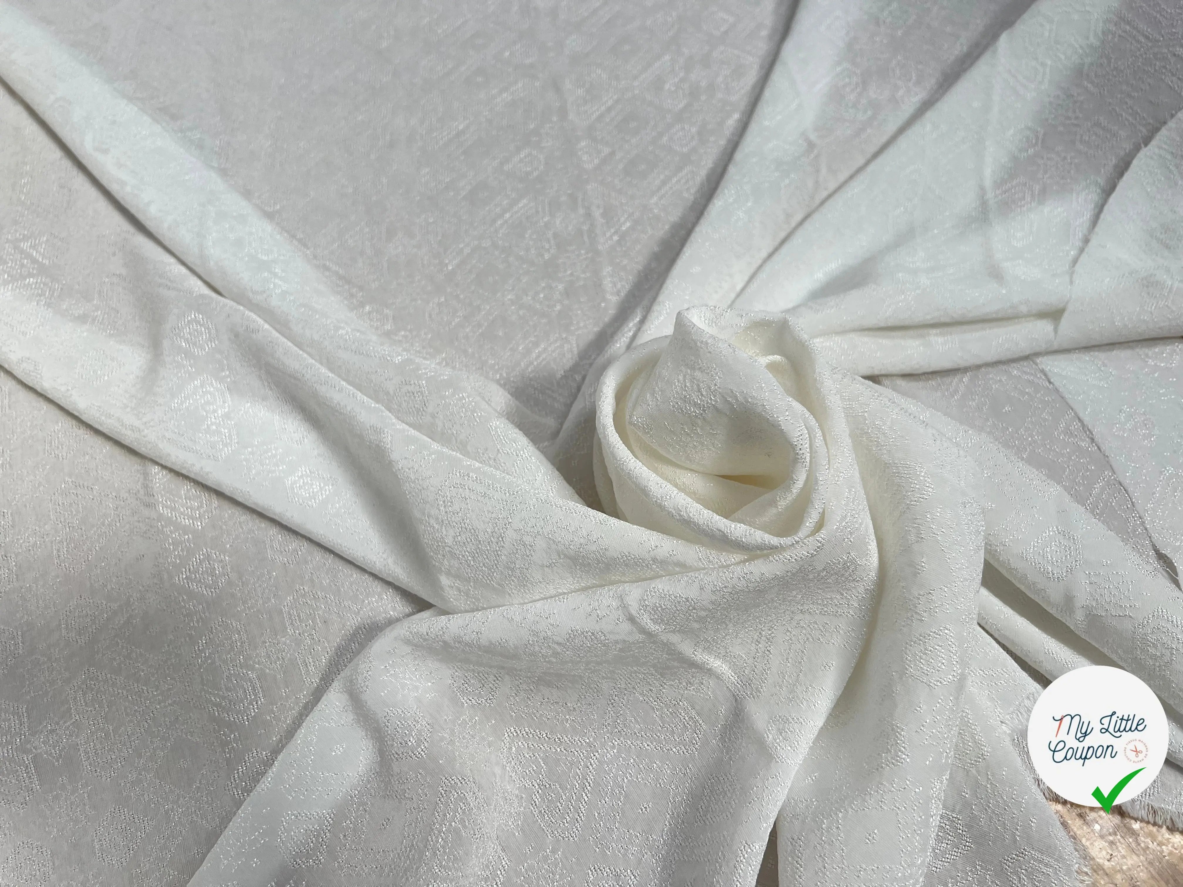 VISCOSE JACQUARD BLANC MOTIFS TONS SUR TONS BRILLANTS - My Little Coupon