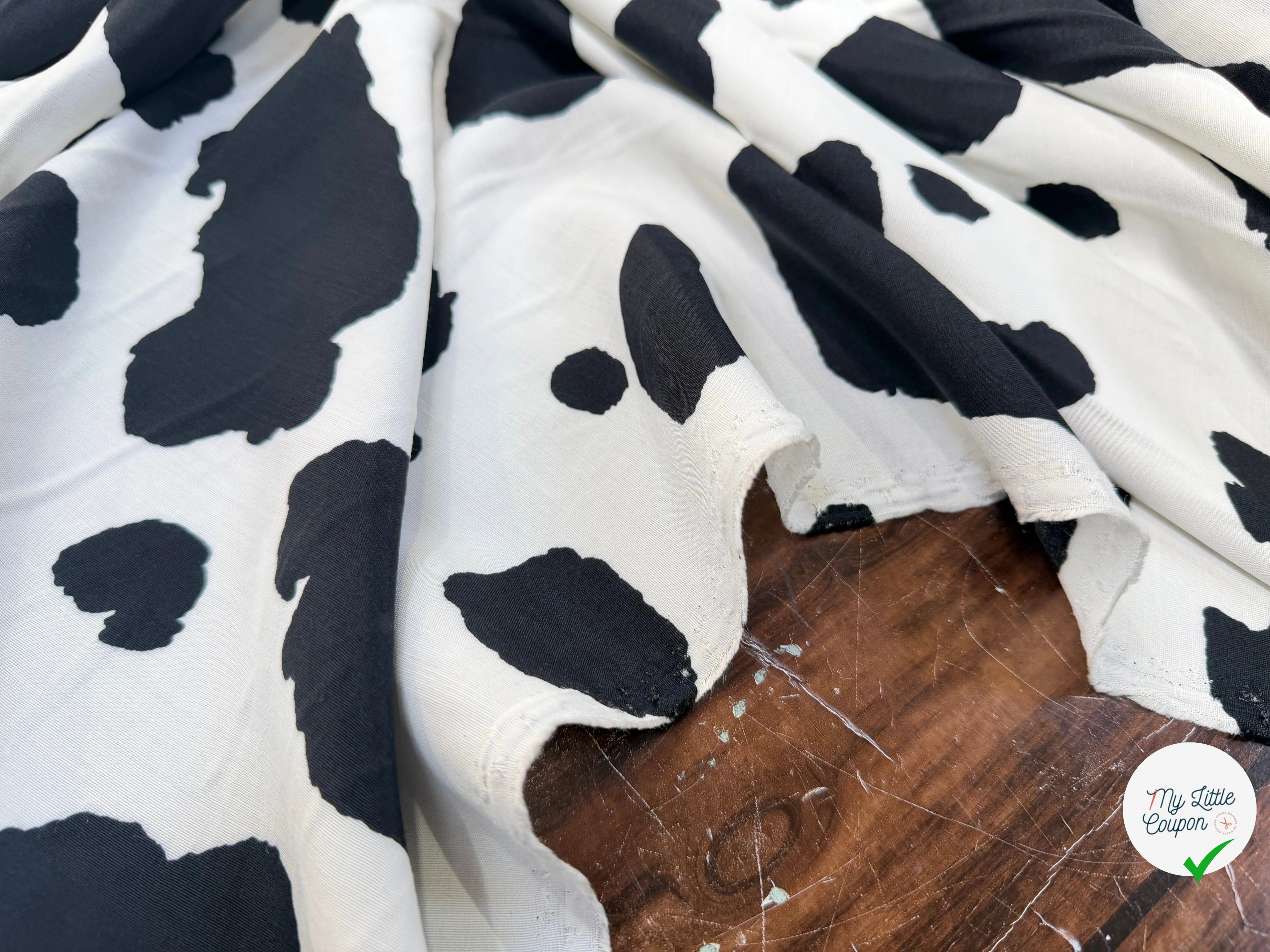 VISCOSE MOTIF ANIMALIER BLANC ET NOIR - My Little Coupon
