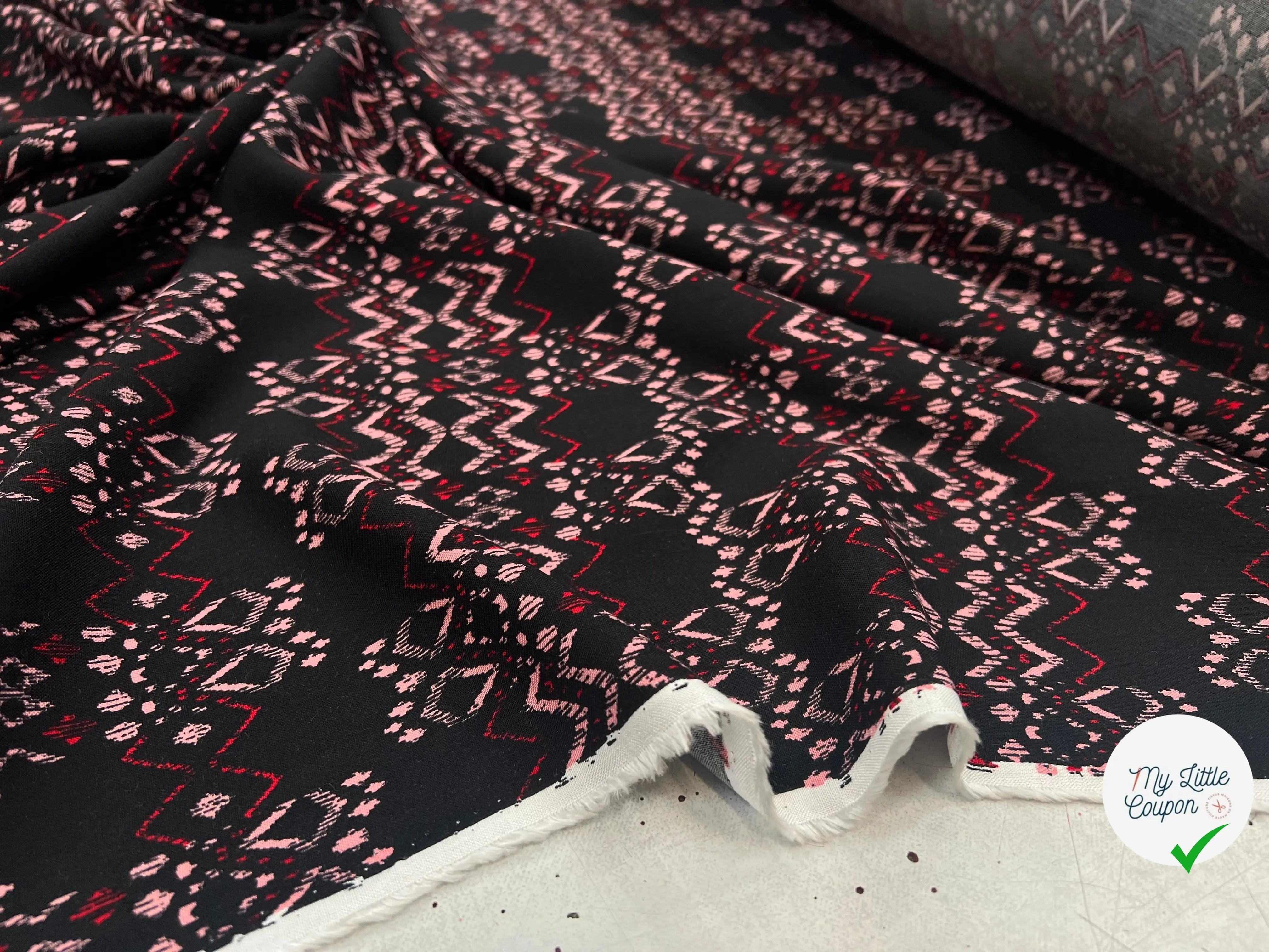 VISCOSE MOTIF TRIBAL MSO