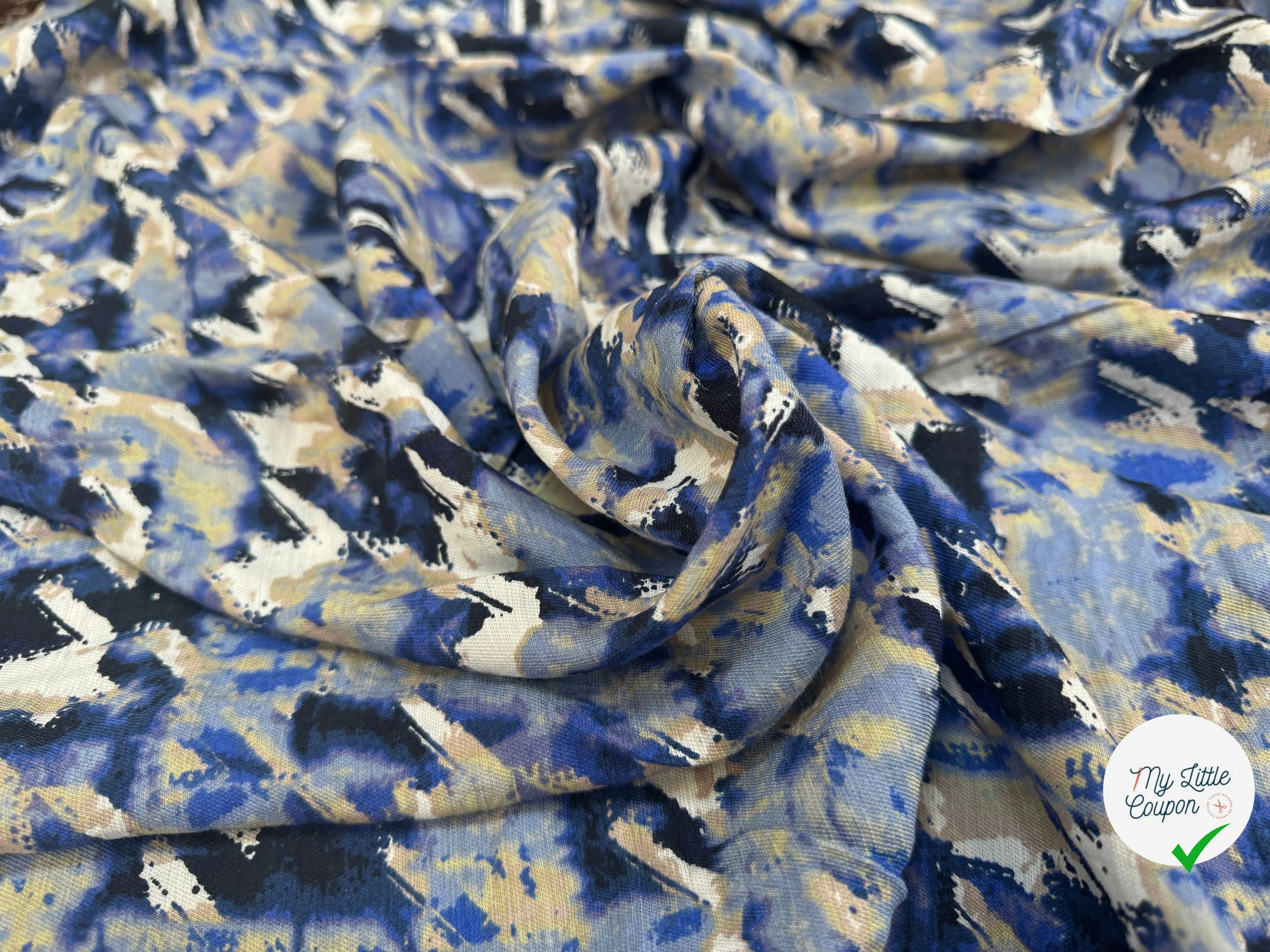 VISCOSE NYLON TWILL TISSU IMPRIMÉ ABSTRAIT BLEU MARINE - My Little Coupon