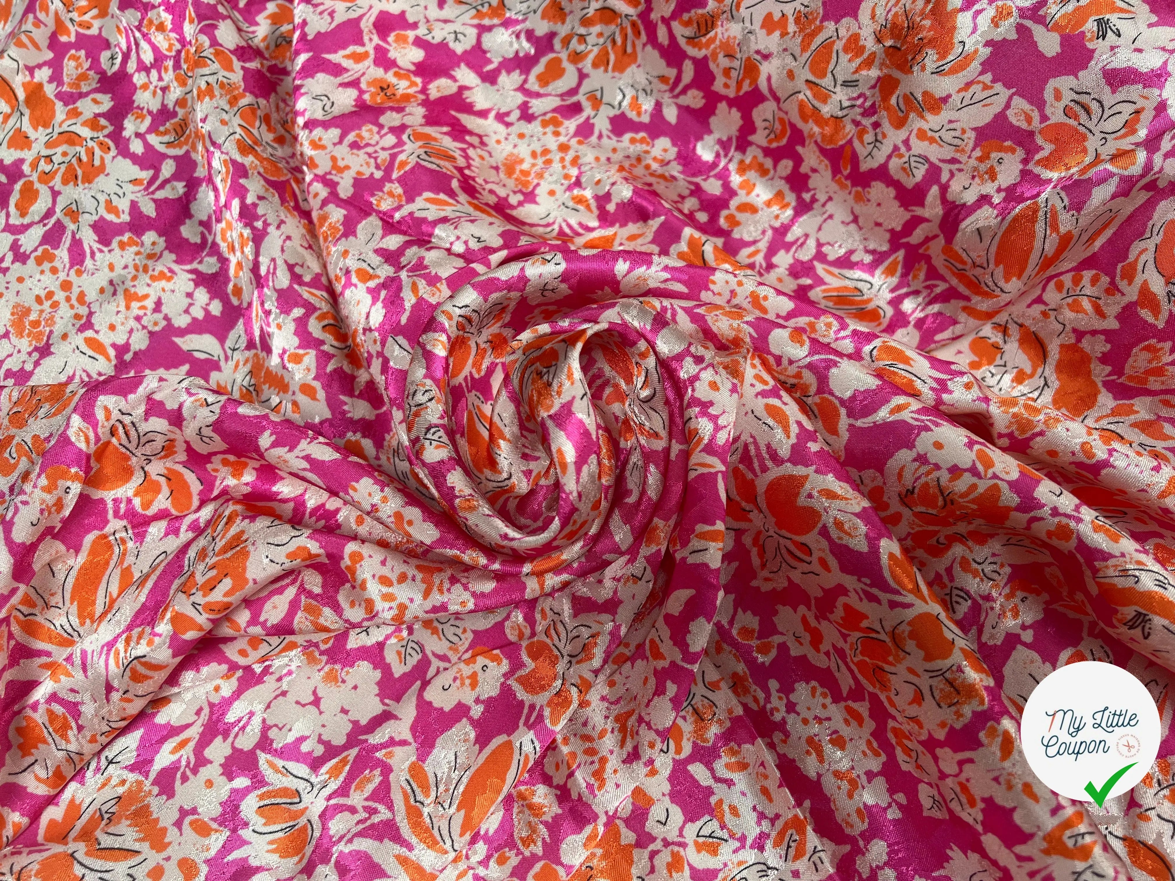 VISCOSE PARADIS DE FLEURS ROSÉES- coupon de tissu de 1 mètre - My Little Coupon - tissu - coudre