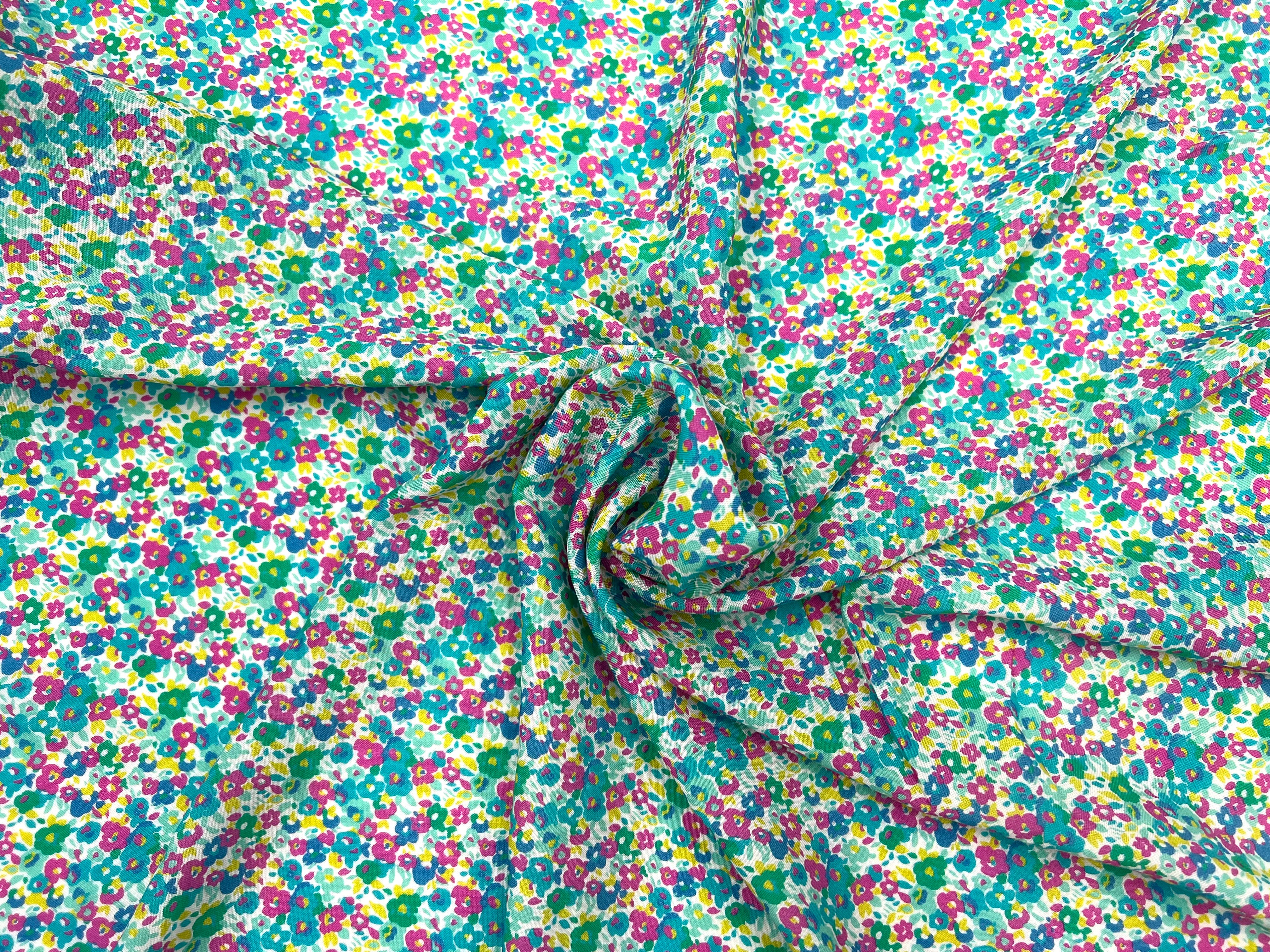 VISCOSE PARTERRE DE FLEURS MULTICOLORES MLC INTERN