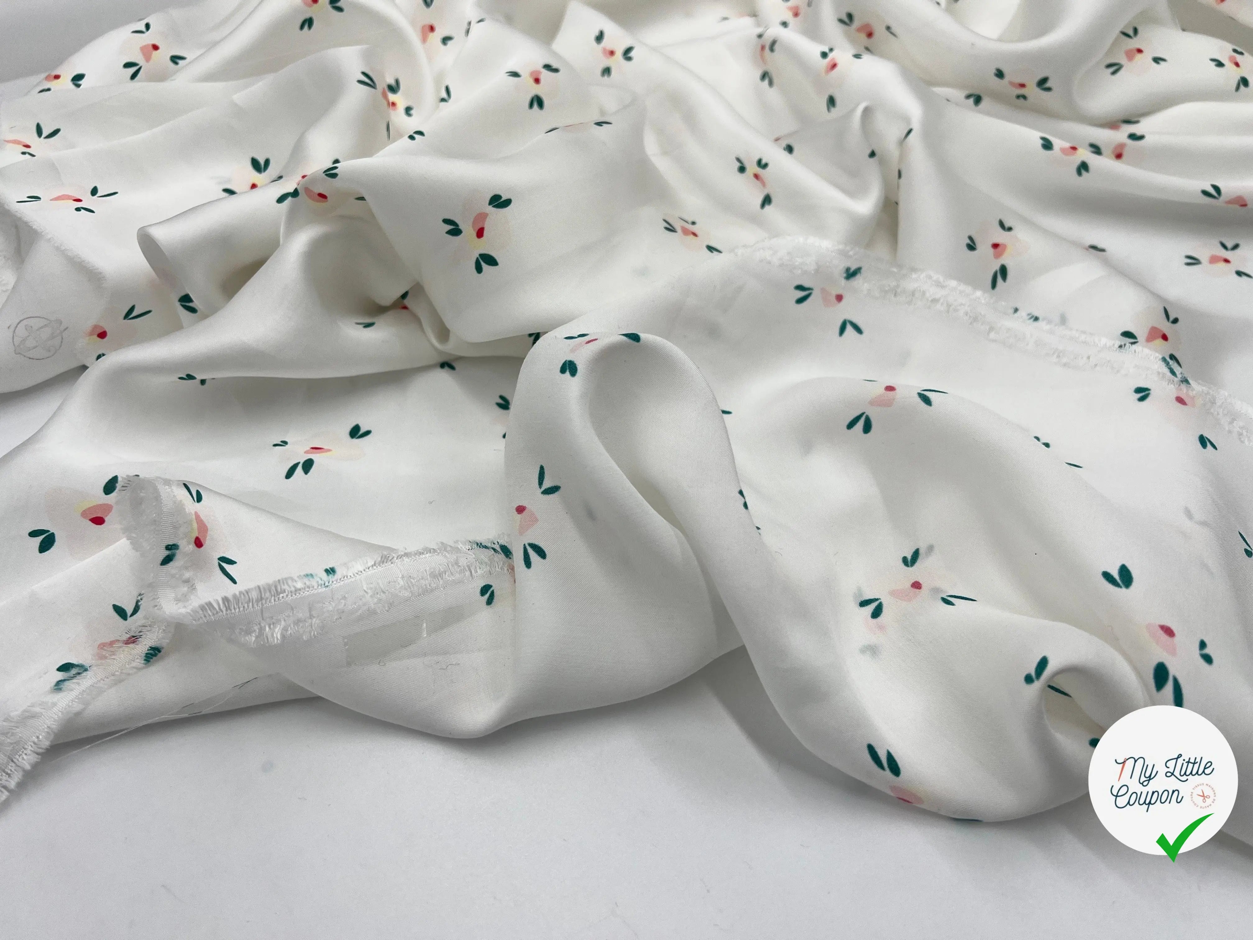 VISCOSE SATINÉE IMPRIMÉ PETITE FLEUR FOND BLANC - My Little Coupon - tissu - coudre
