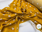 VISCOSE SATINÉE IMPRIMÉ PETITES FLEURS FOND BOUTON D'OR - My Little Coupon - tissu - coudre