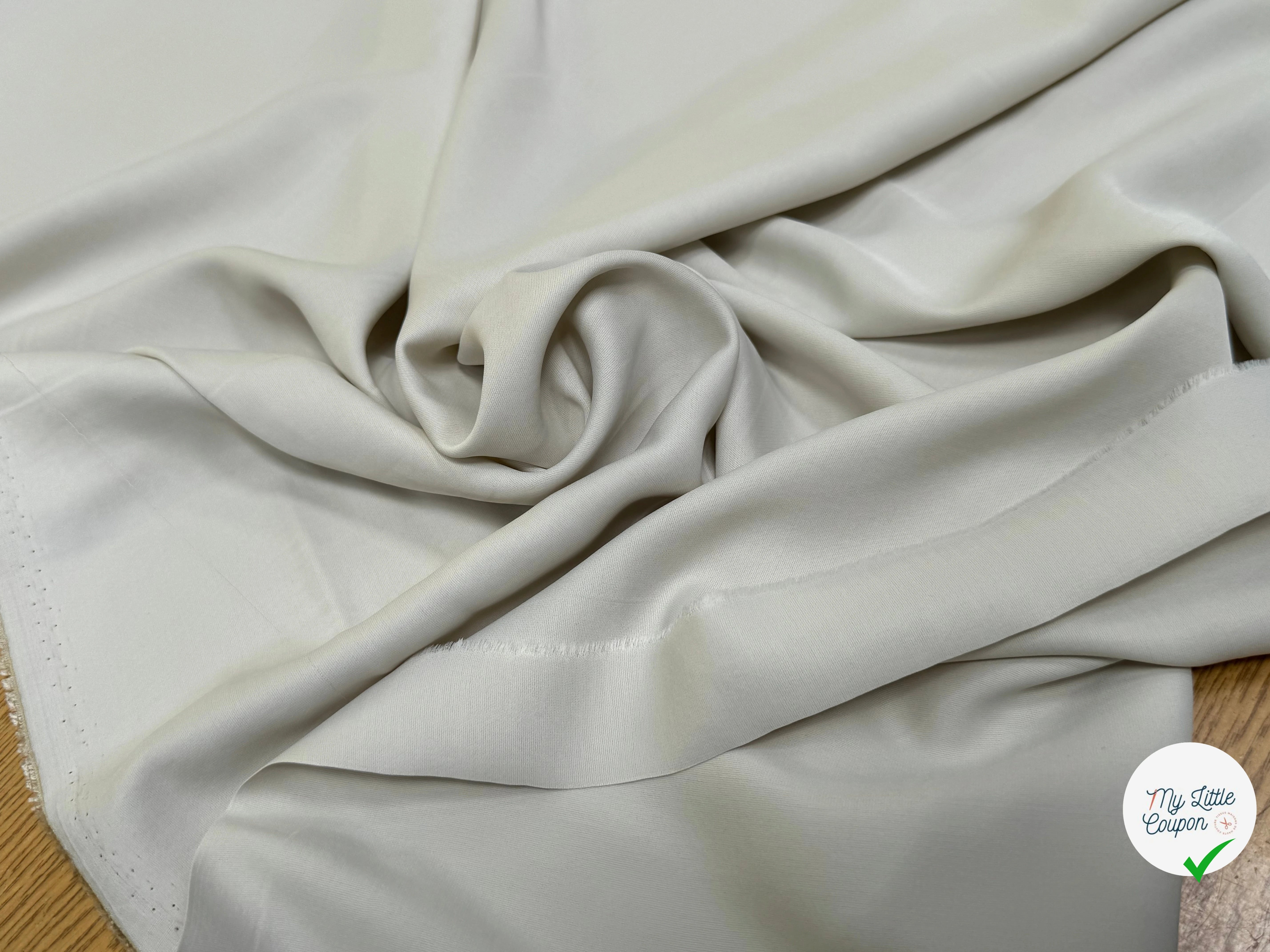 VISCOSE STRETCH ULTRA DOUCE TOUCHÉ PEACHSKIN CLAY - My Little Coupon