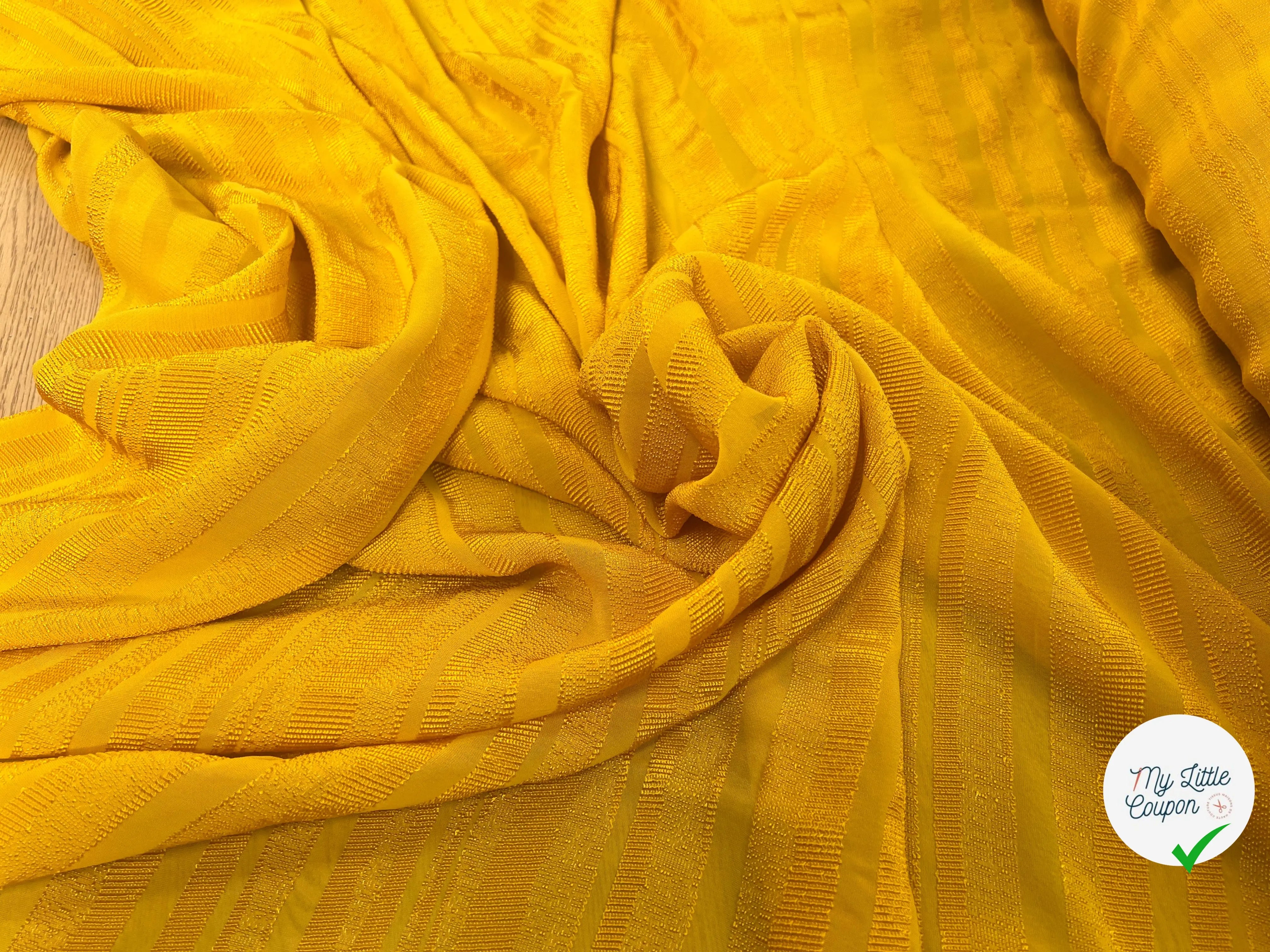VISCOSE UNI JAUNE RAYURES TEXTURÉES - My Little Coupon