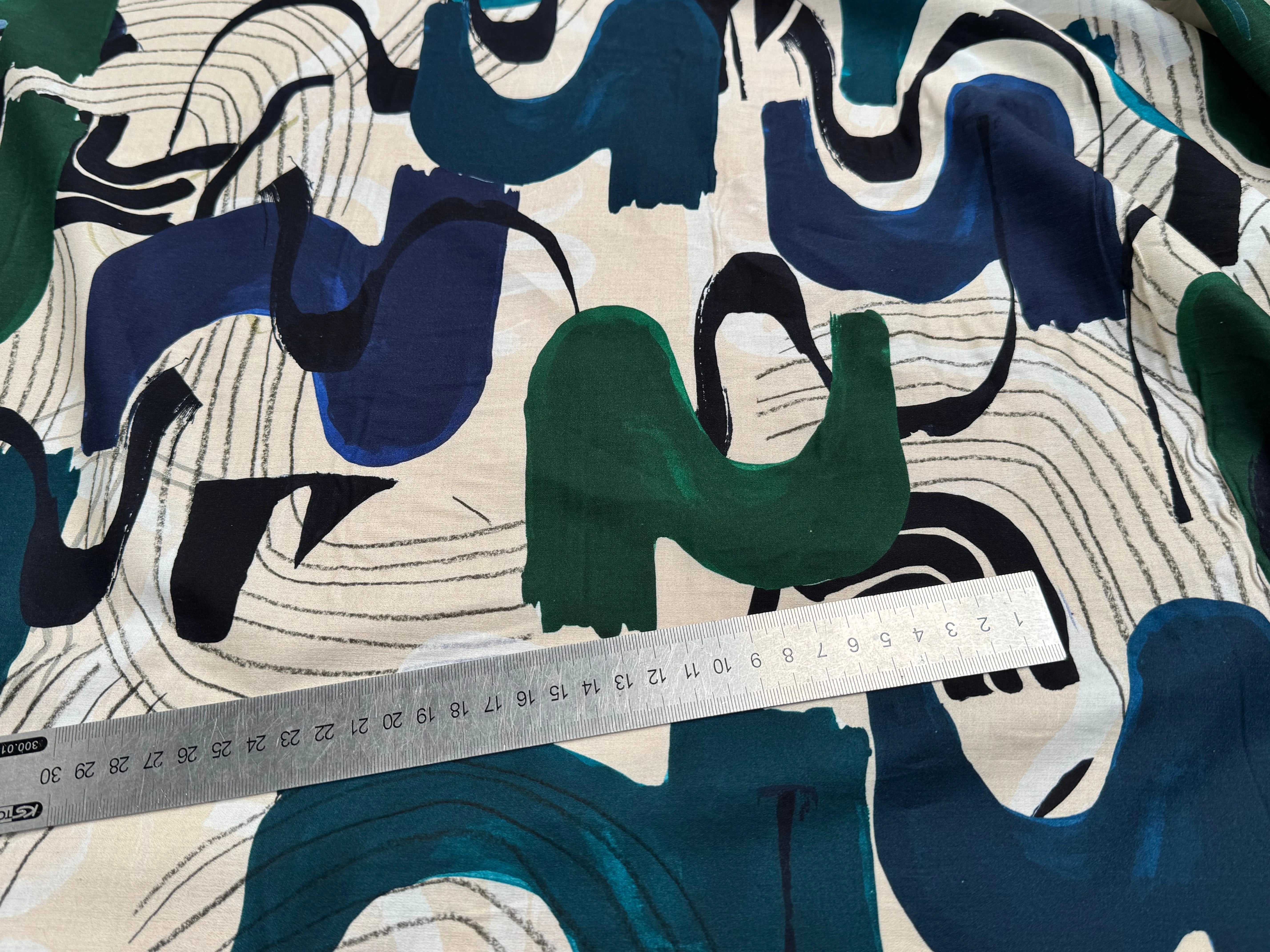 VOILE DE COTON IMPRIMÉ GRAPHIQUE VERT NINFEA MUSIK - My Little Coupon