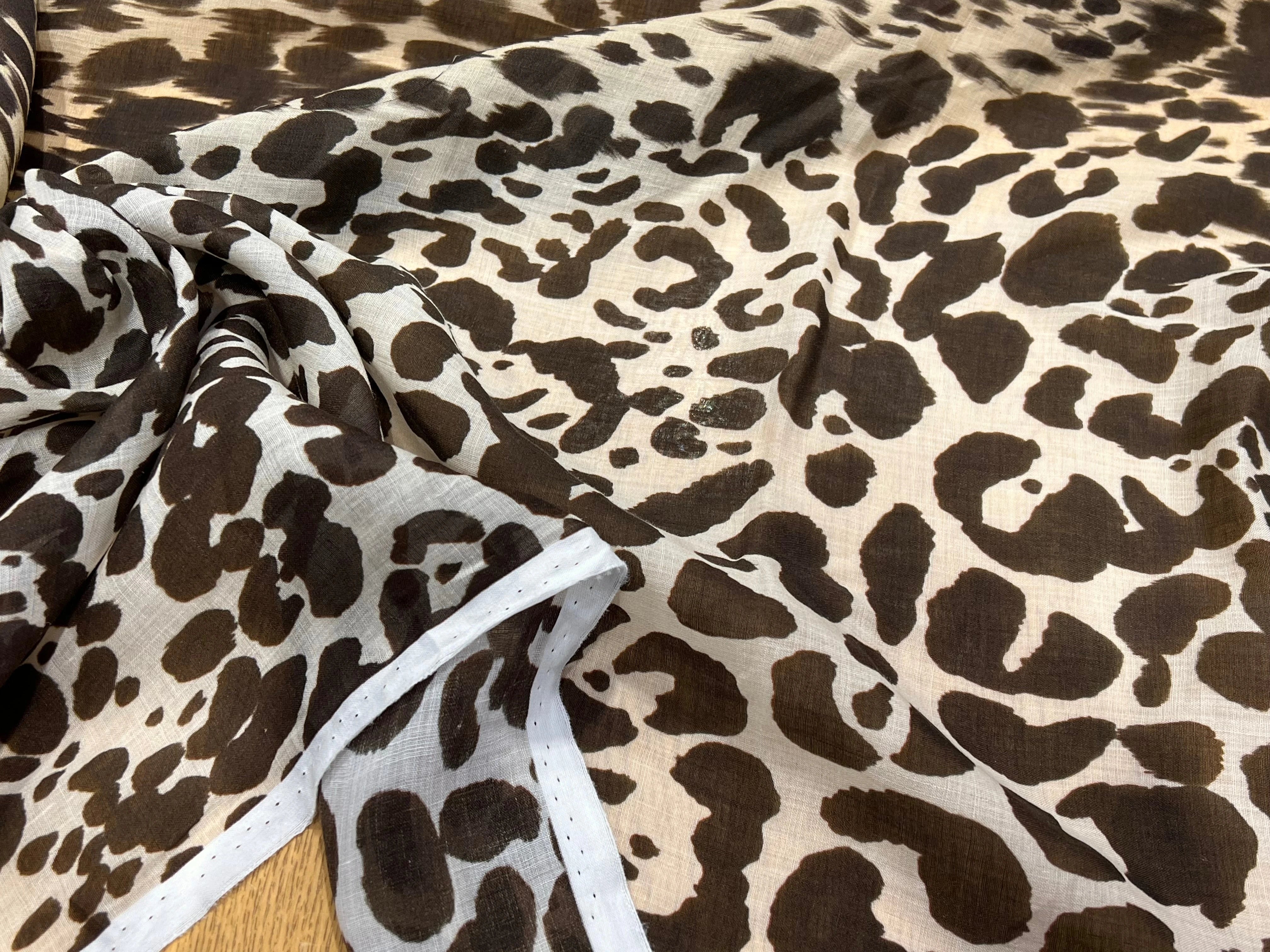 VOILE DE COTON MOTIF LÉOPARD BEIGE MARRON 140CM - My Little Coupon