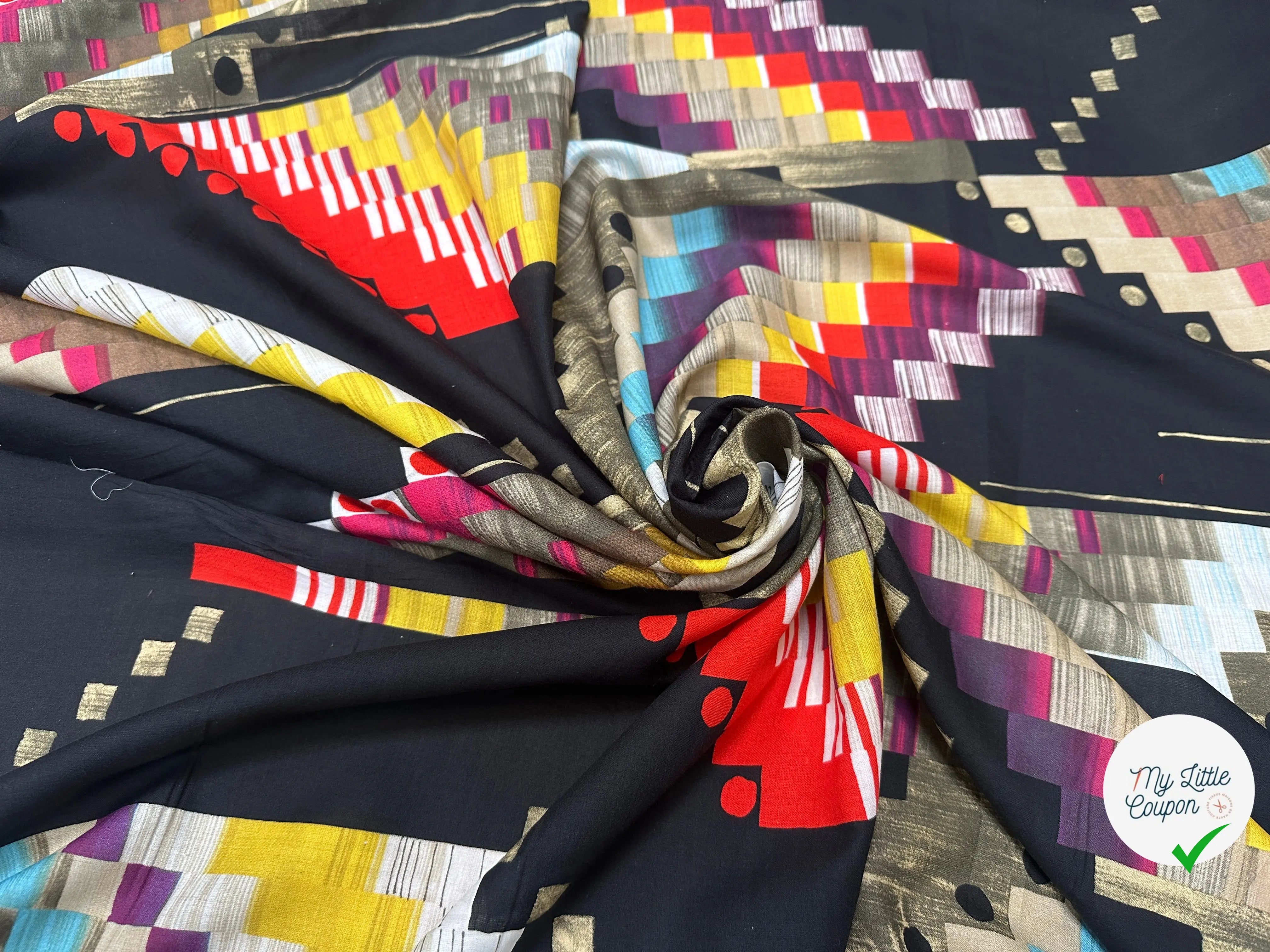 VOILE DE COTON ORIGAMI DE COULEUR FOND NOIR - My Little Coupon