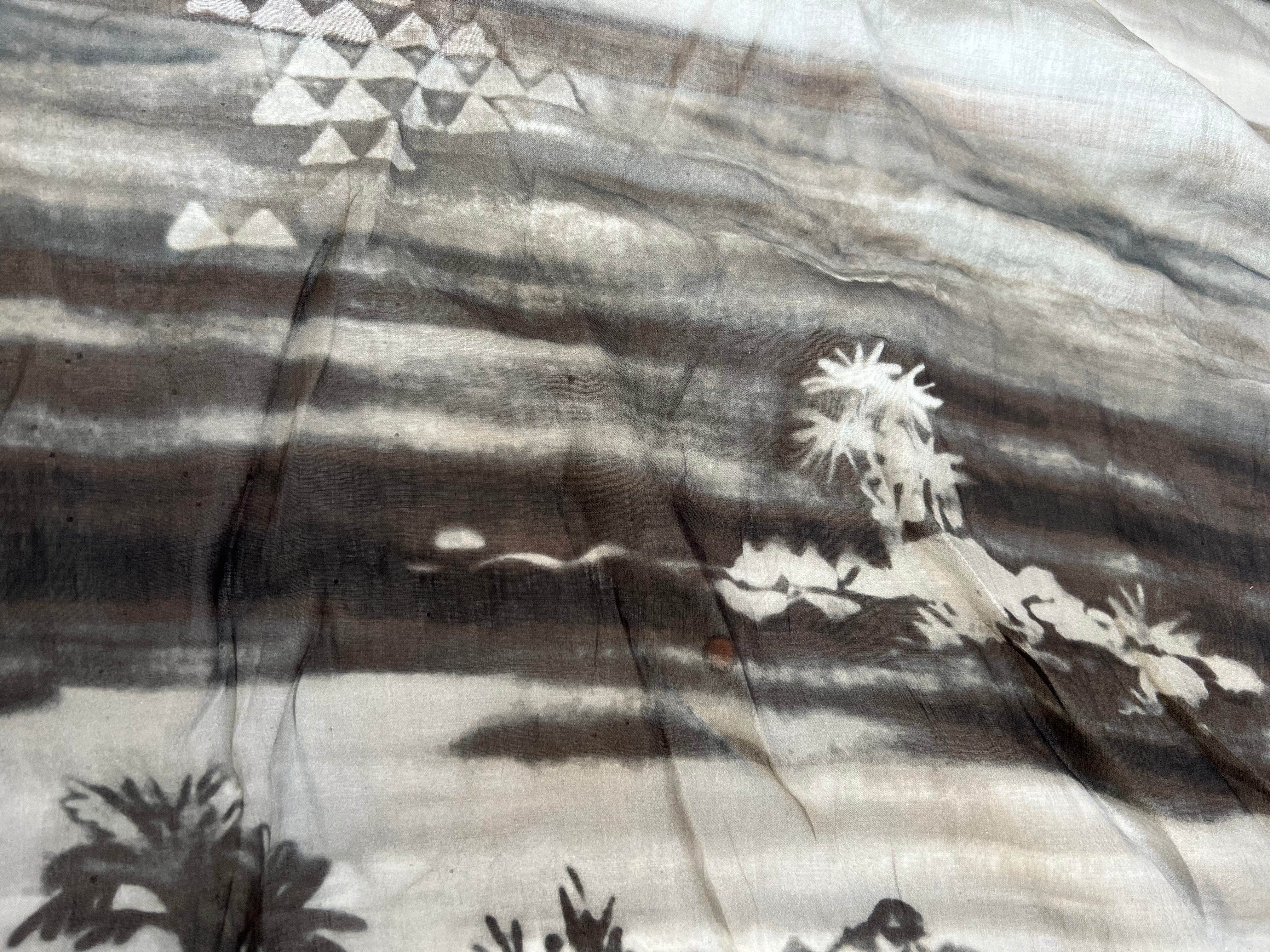 VOILE DE COTON TIE AND DYE TROPICAL CAMAIEU DE GRIS MLC INTERN