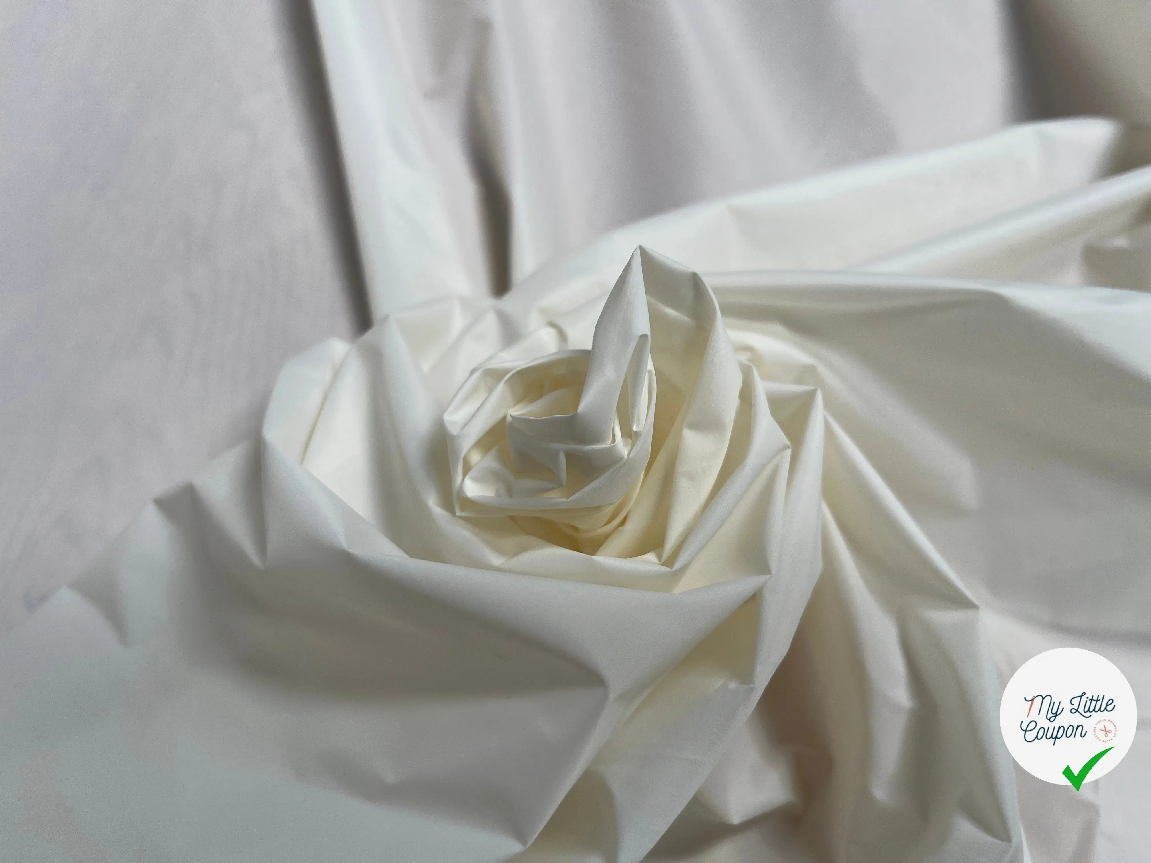 VYNILL UNI ECRU - My Little Coupon