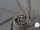WOOLPEACH MOTIF RECTANGLE CROISÉ FOND NOIR - My Little Coupon