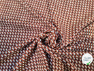 WOOLPEACH MOTIF RECTANGLE CROISÉ FOND ROUGE - My Little Coupon