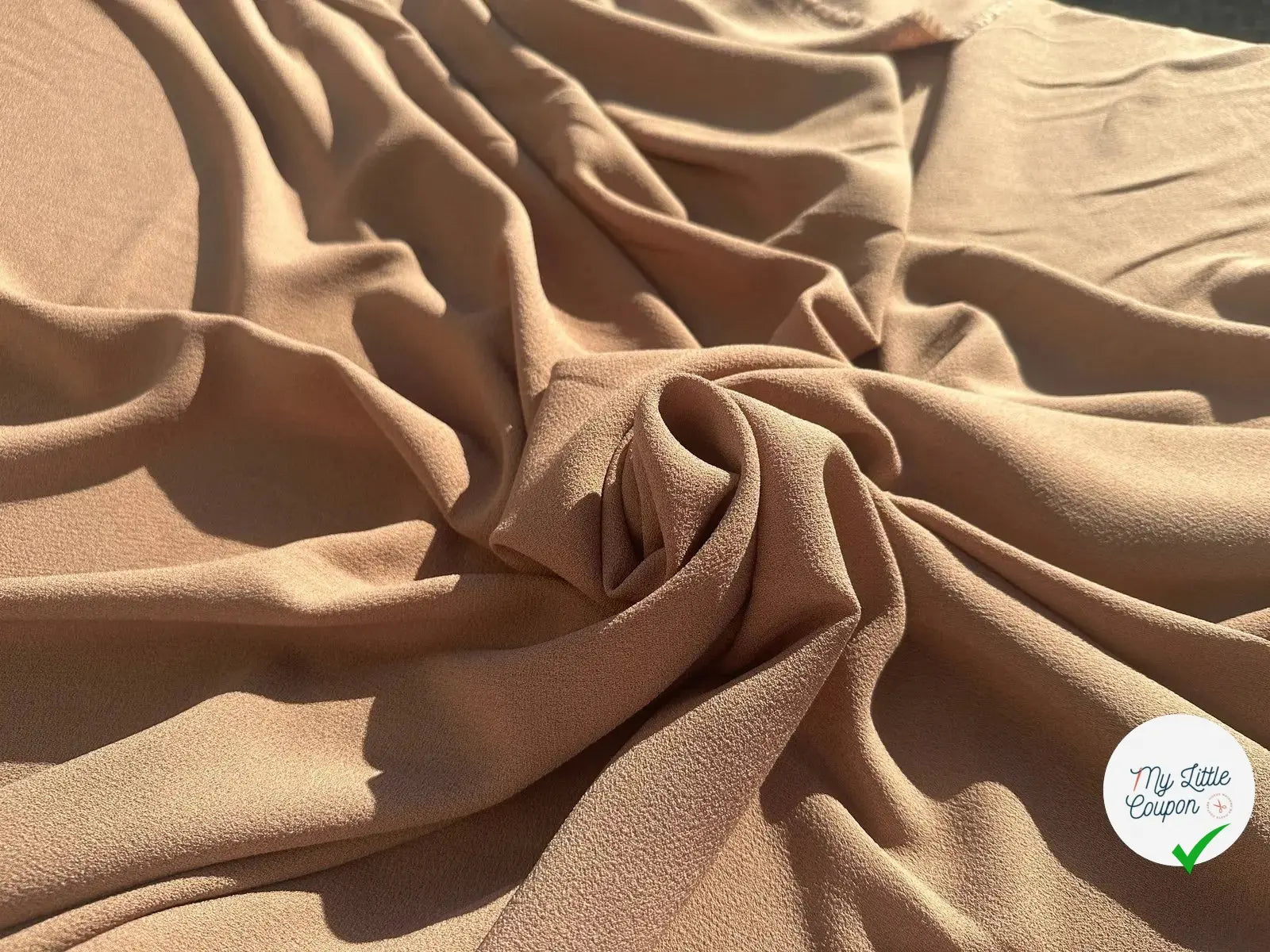 CREPE SUPERBE TENUE CAMEL MSO