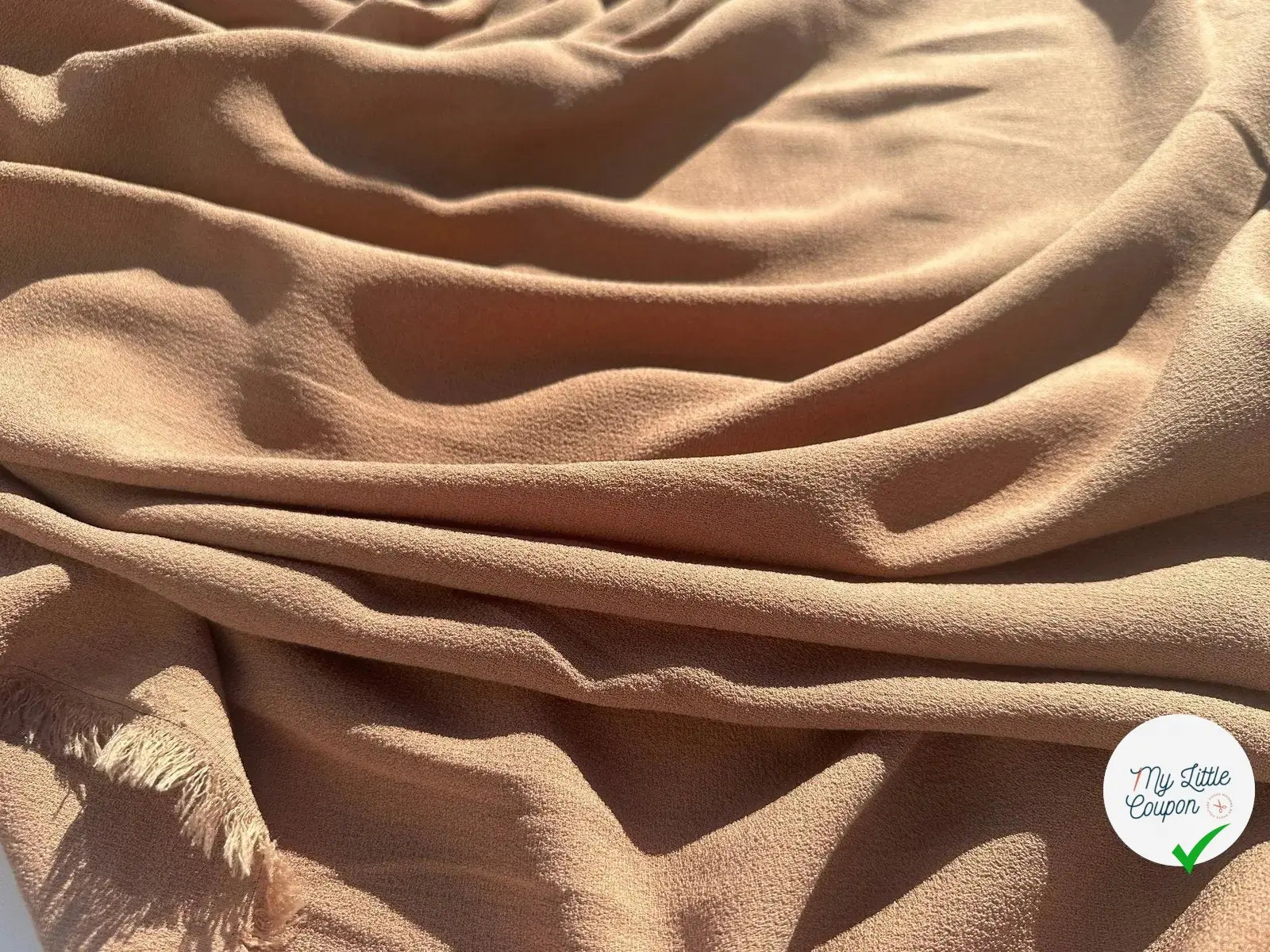 CREPE SUPERBE TENUE CAMEL MSO