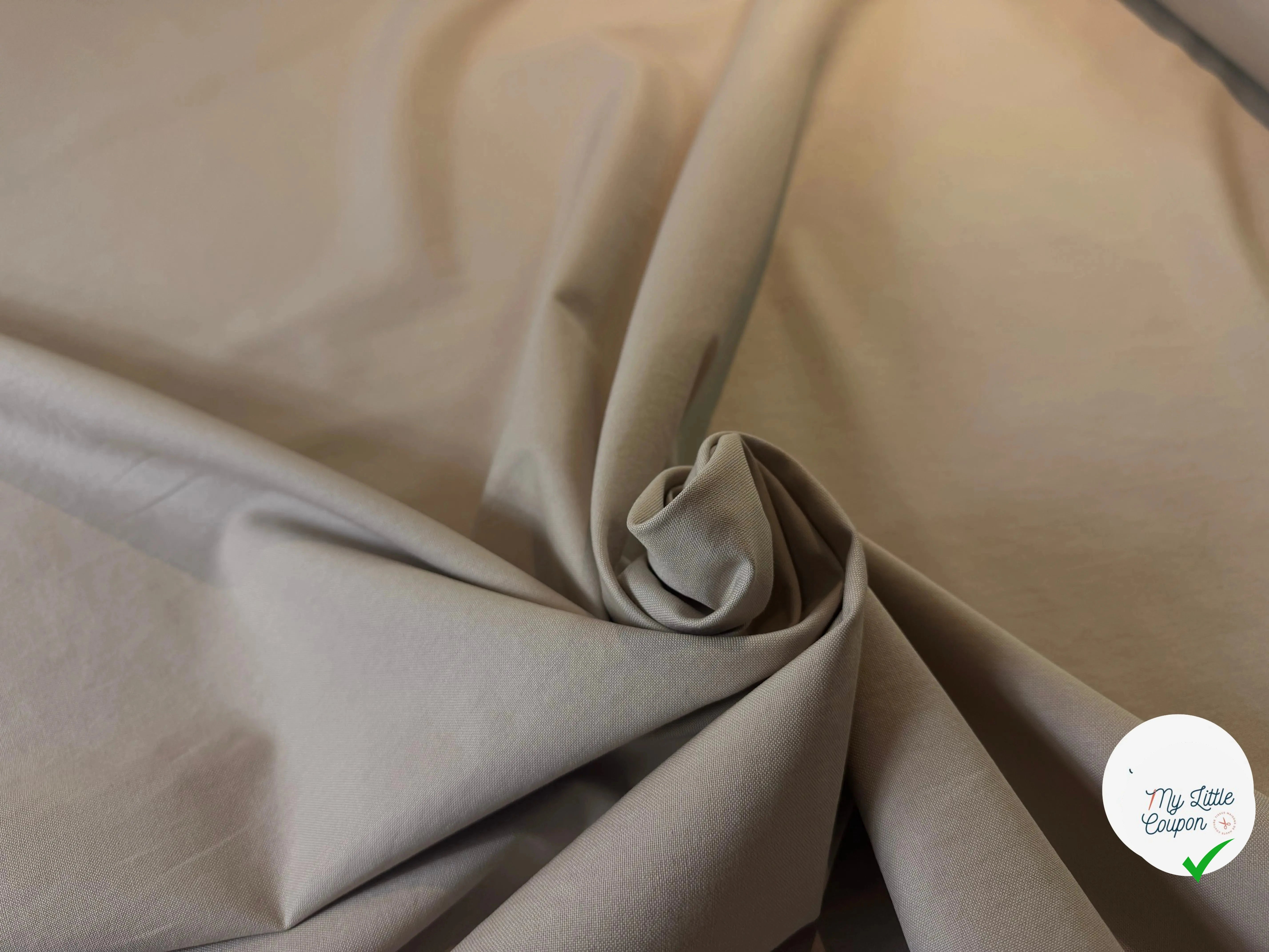 RECYCLED COTTON HEAVY POPLIN, Dusty Beige - My Little Coupon