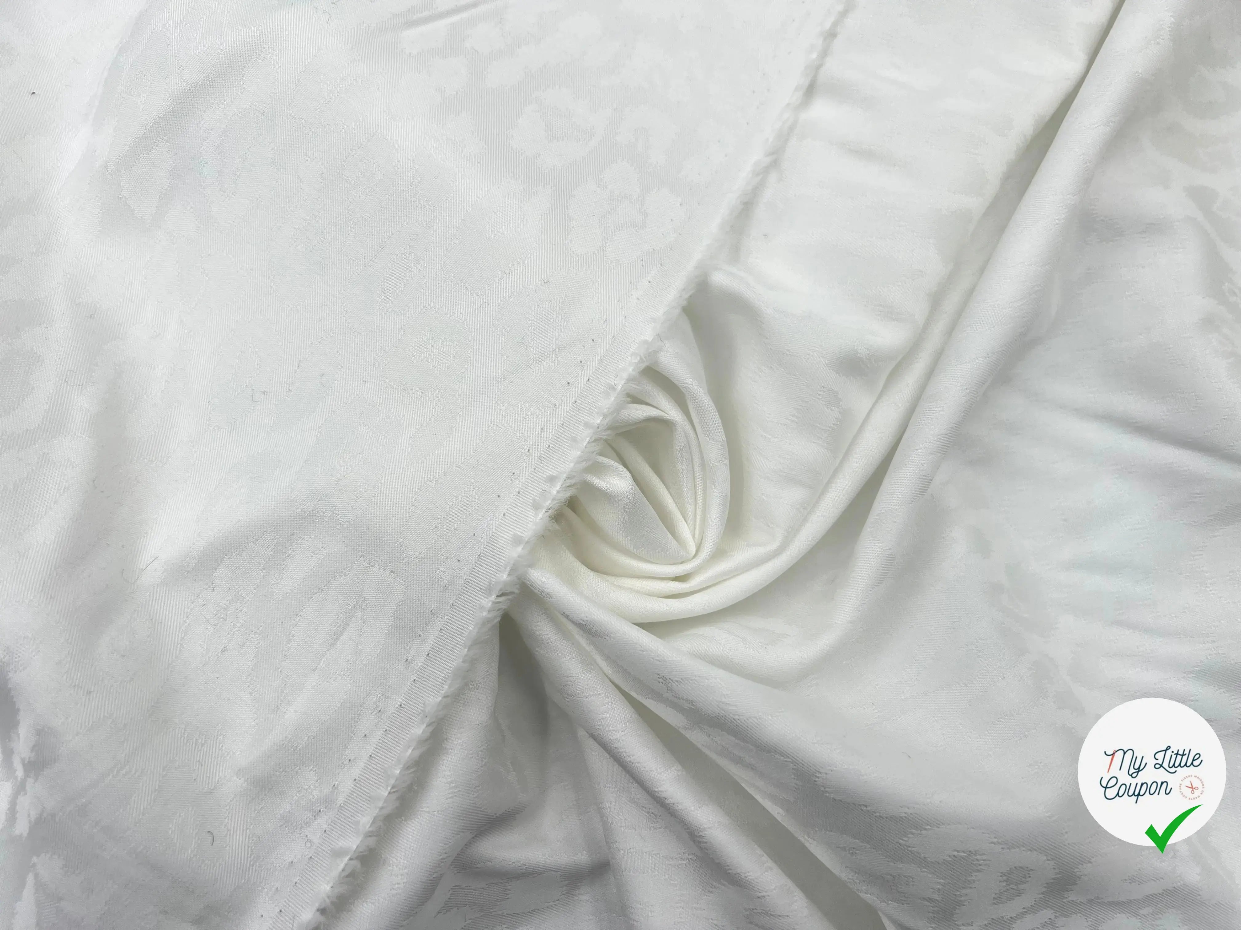 TISSU COTON DAMASSÉ BLANC BEIGE MSO