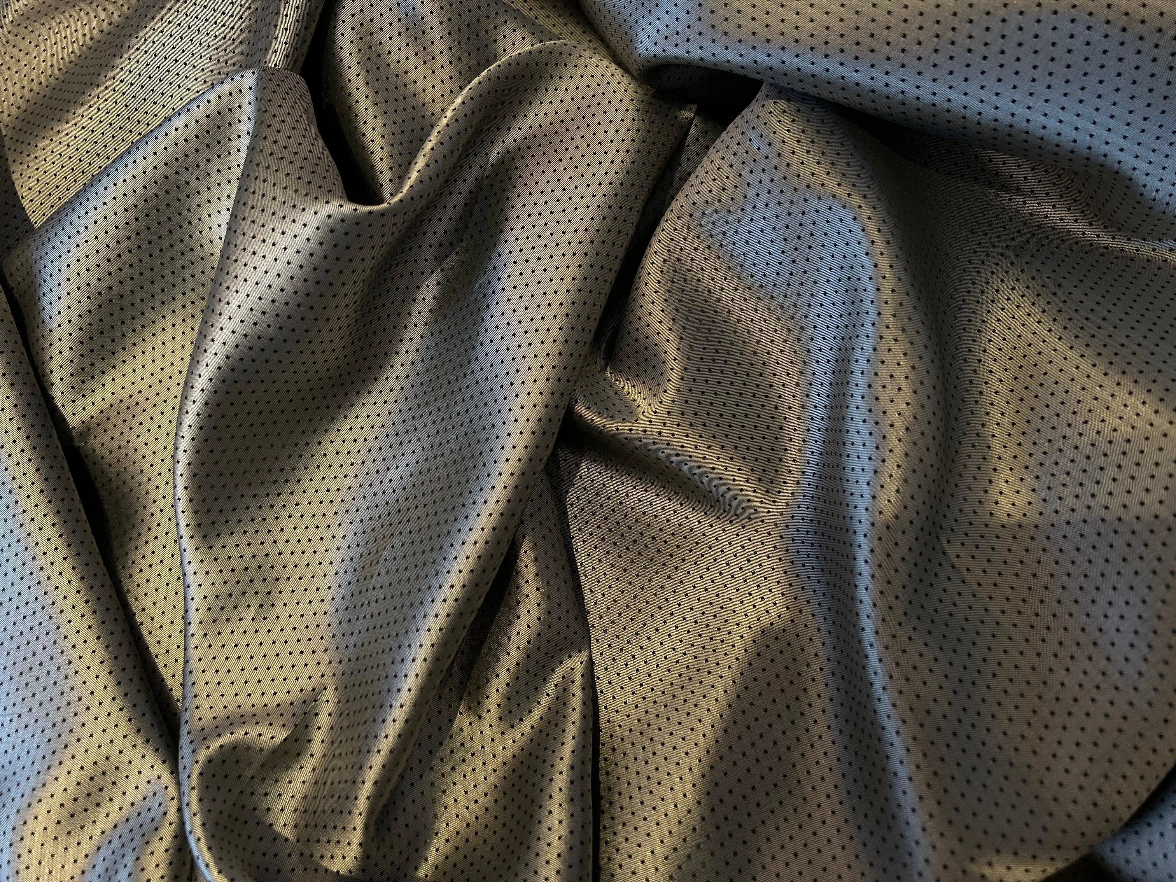 DOUBLURE SATIN FANTAISIE GRIS ARGENT POINTILLÉS TISSÉS - My Little Coupon - tissu - coudre