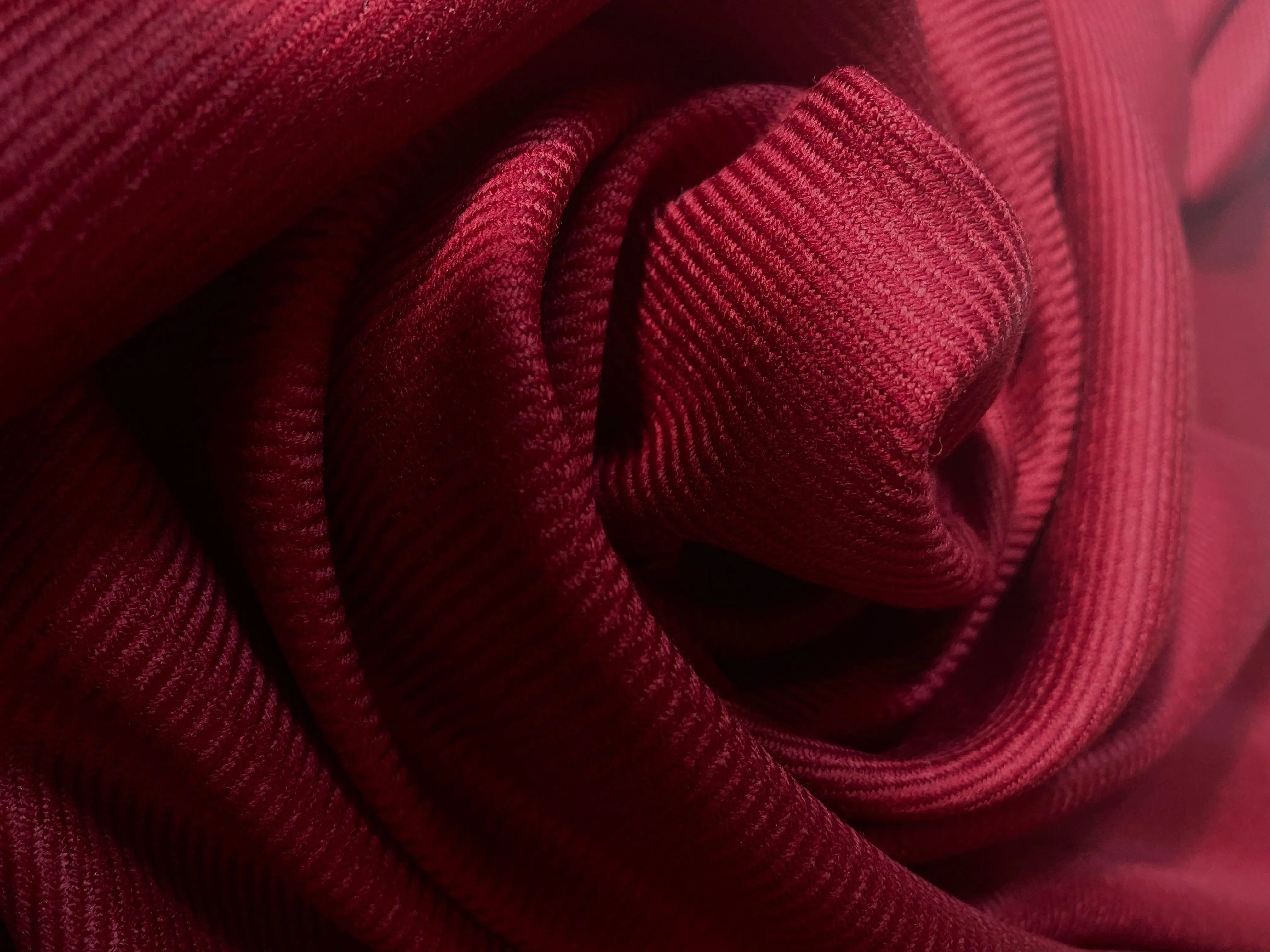 GABARDINE DE LAINE ROUGE LIE DE VIN 50% LAINE - coupon de 3 mètres - My Little Coupon - tissu - coudre