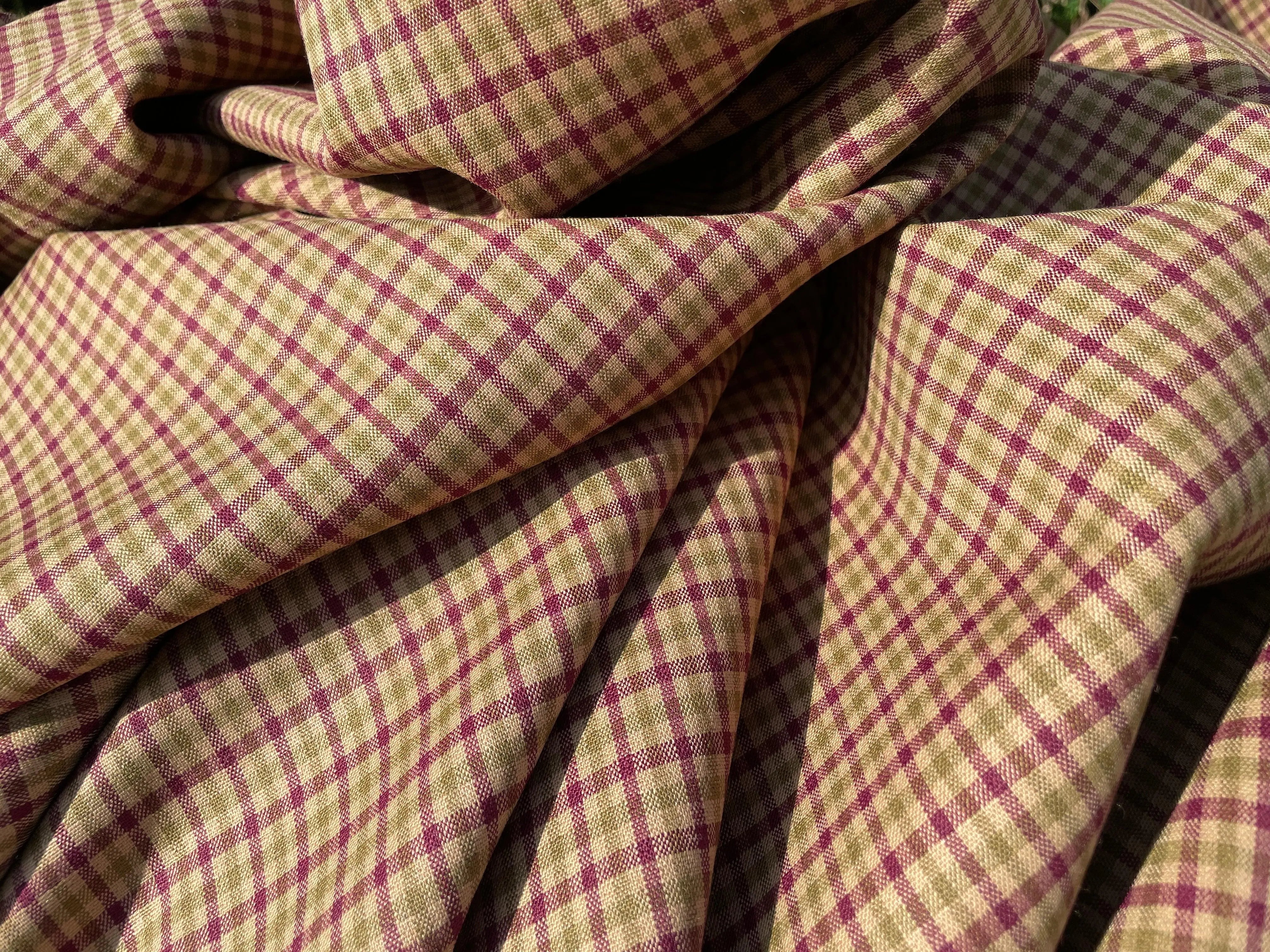 LAINAGE CARREAUX EXTENSIBLES BEIGES ET BORDEAUX 98% LAINE - My Little Coupon - tissu - coudre