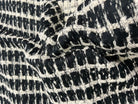 LAINAGE MANTEAU BOUCLETTE RECTANGLE BLANC CASSÉ SUR FOND NOIR - My Little Coupon - tissu - coudre